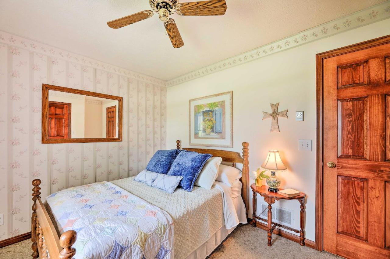 Charming Williamstown Retreat With Private Yard Villa Kültér fotó